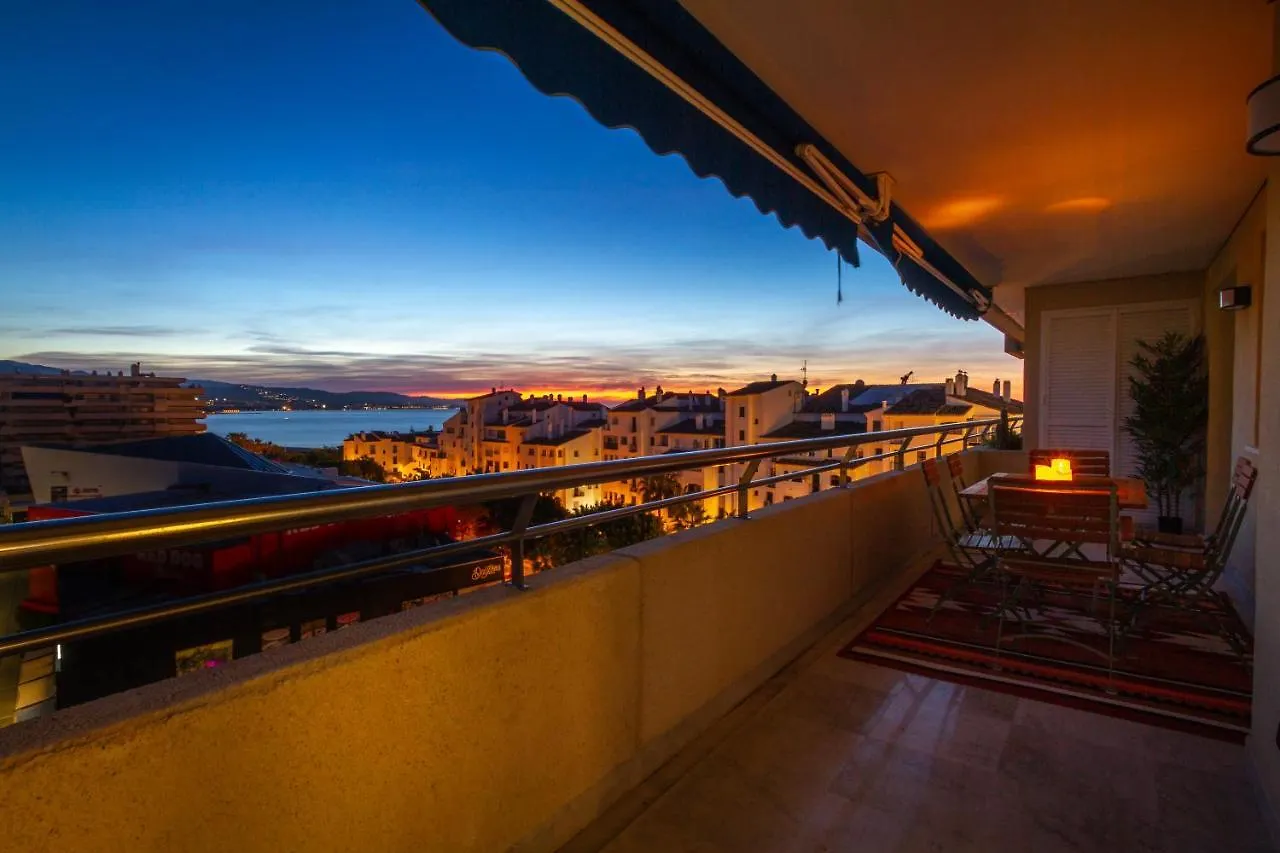 Daire Marbella Banus Suites