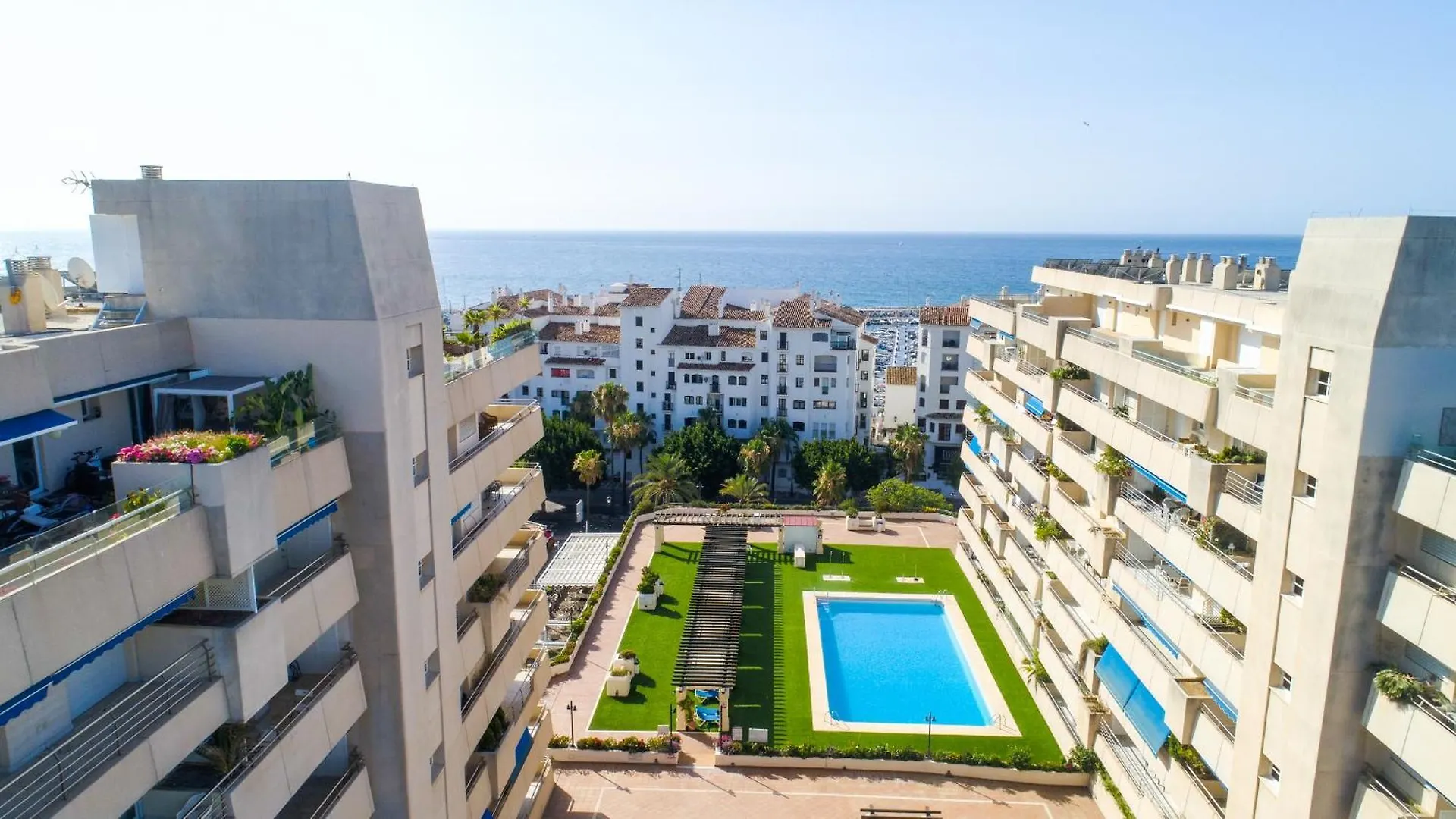 Marbella Banus Suites İspanya