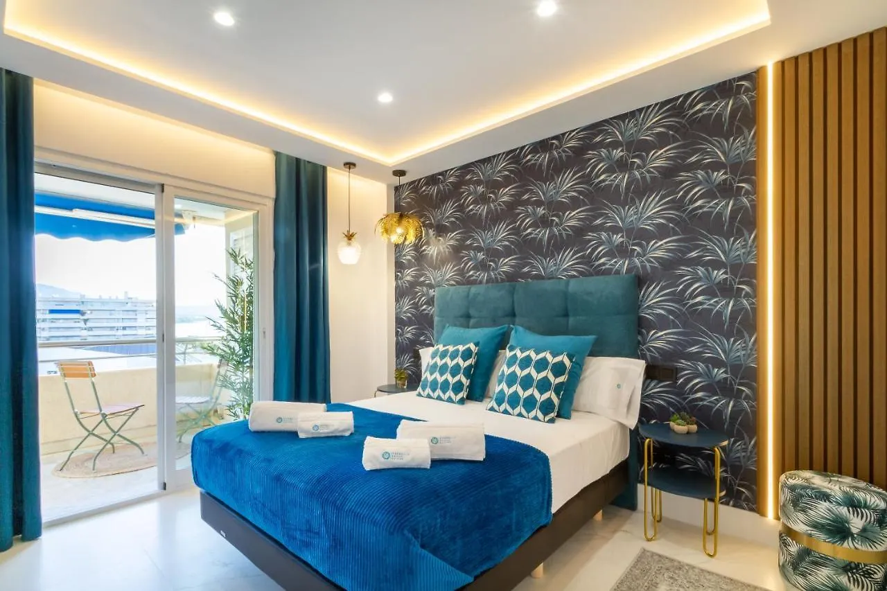 Marbella Banus Suites 0*,